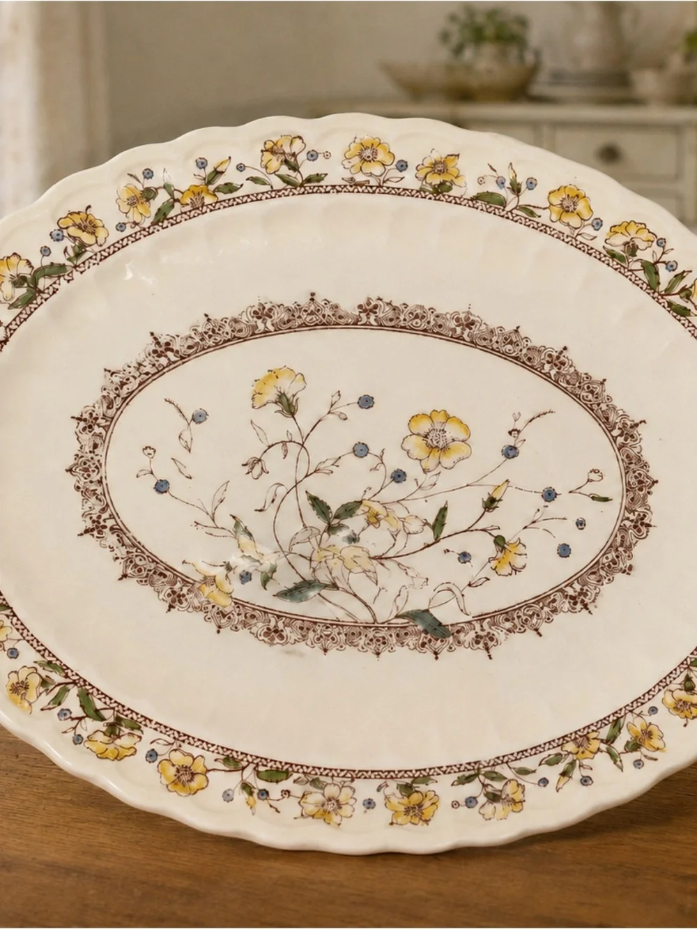Set of 4 Vintage Vernon Kilns Hibiscus Oval Serving Platters Hand Painted USA